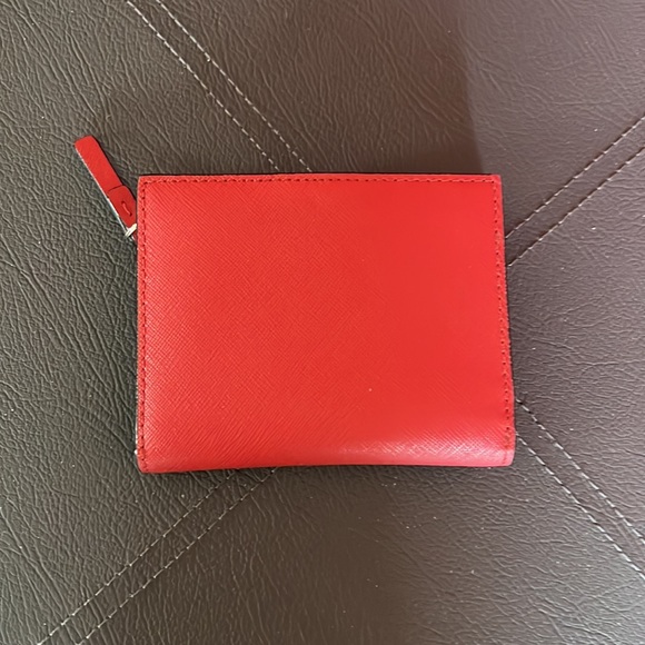 Kate Spade medium sized wallet - Picture 2 of 5